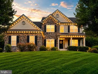 18 BEECHWOOD BLVD, Feasterville Trevose, PA 19053