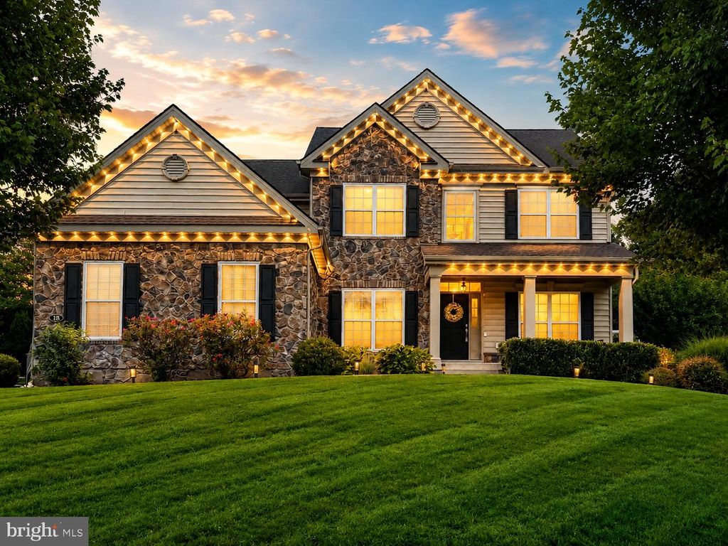 18 BEECHWOOD BLVD, Feasterville Trevose, PA 19053