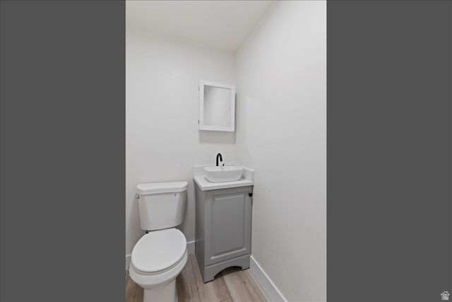 19 E NORTH CANYON RD, Bountiful, UT 84010