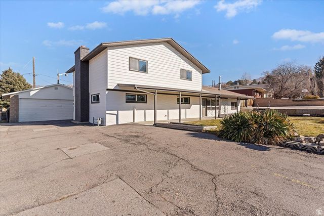 19 E NORTH CANYON RD, Bountiful, UT 84010