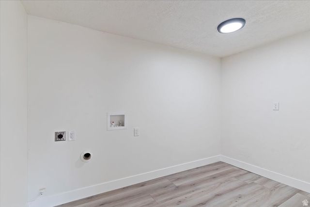 19 E NORTH CANYON RD, Bountiful, UT 84010