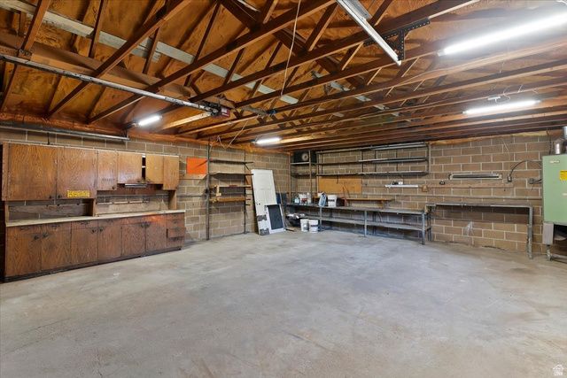 19 E NORTH CANYON RD, Bountiful, UT 84010