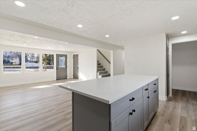 19 E NORTH CANYON RD, Bountiful, UT 84010