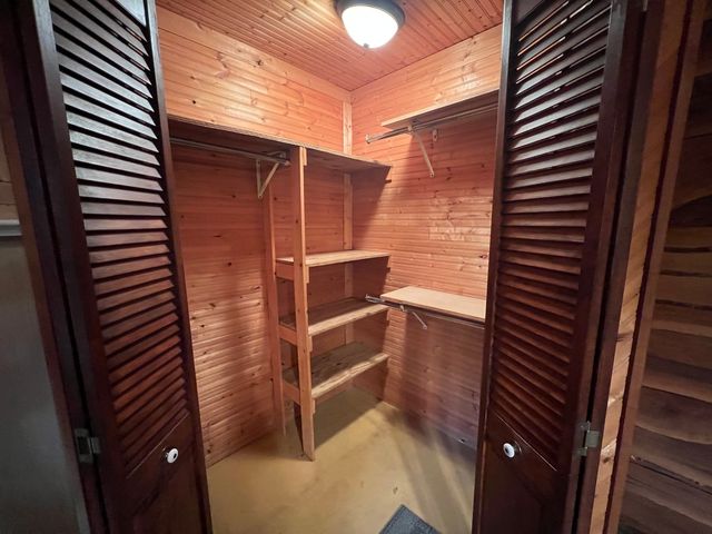 526 Power Plant Road, Marion, IL 62959