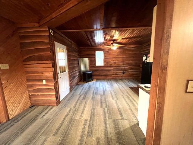 526 Power Plant Road, Marion, IL 62959