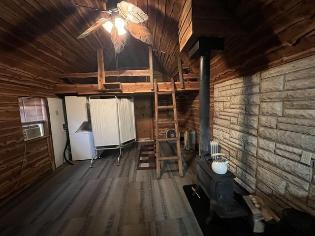 526 Power Plant Road, Marion, IL 62959