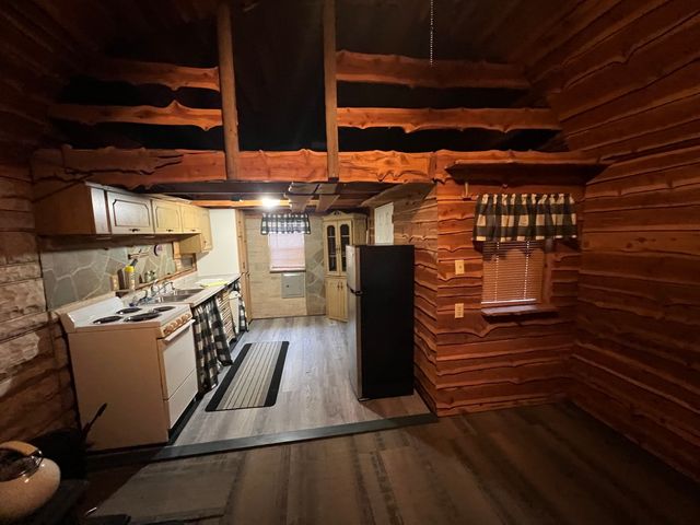 526 Power Plant Road, Marion, IL 62959