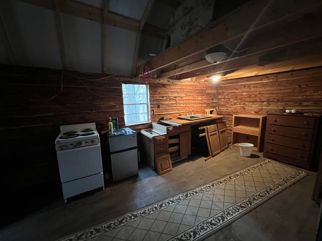 526 Power Plant Road, Marion, IL 62959