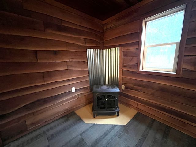 526 Power Plant Road, Marion, IL 62959