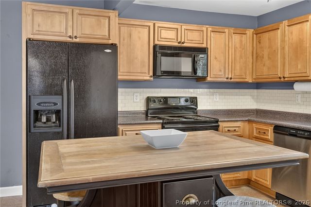 211 Burton Avenue, Dunn, NC 28334