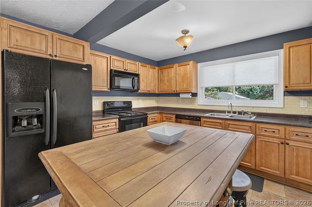 211 Burton Avenue, Dunn, NC 28334