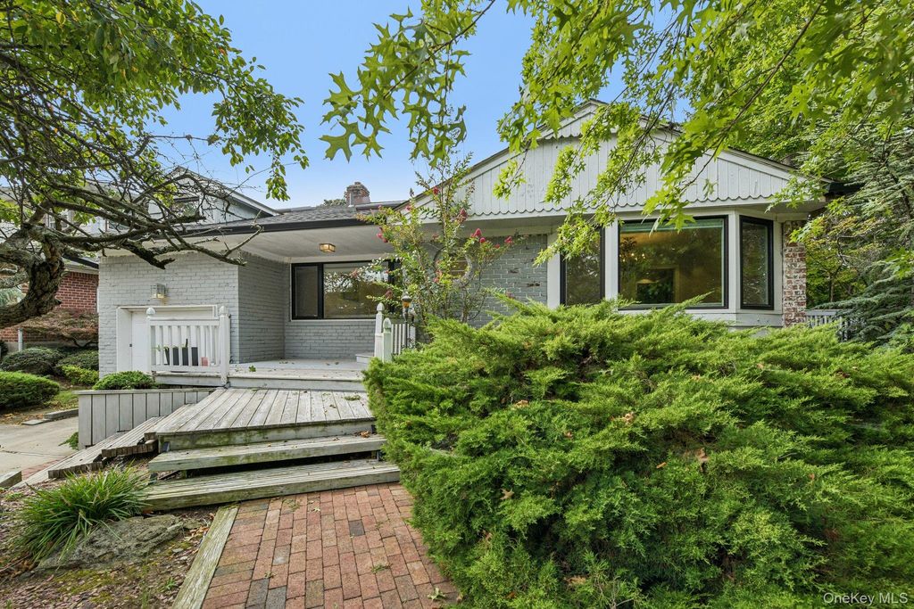 850 Oliver Street, Woodmere, NY 11598 — photo 5
