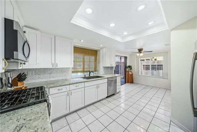 39785 Knollridge Drive, Temecula, CA 92591