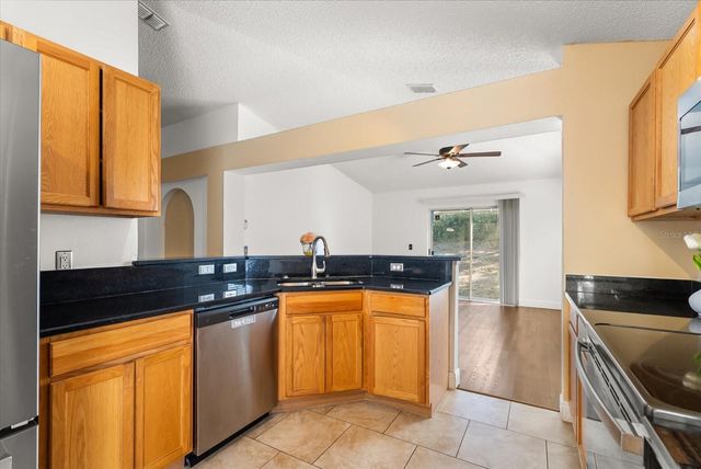 750 WELCH HILL CIRCLE, Apopka, FL 32712