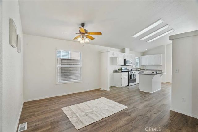 20090 Northcliff Drive, Canyon Country, CA 91351