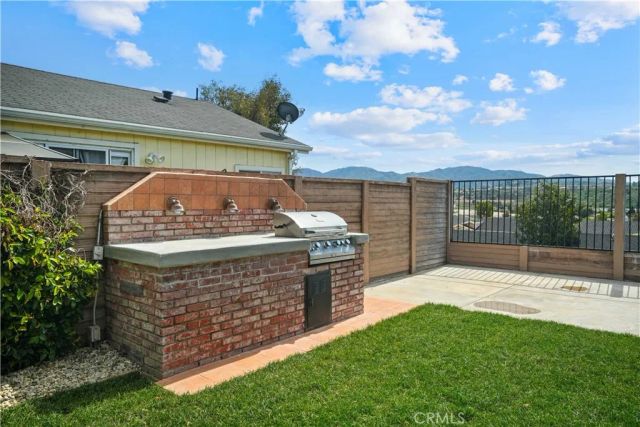 20090 Northcliff Drive, Canyon Country, CA 91351
