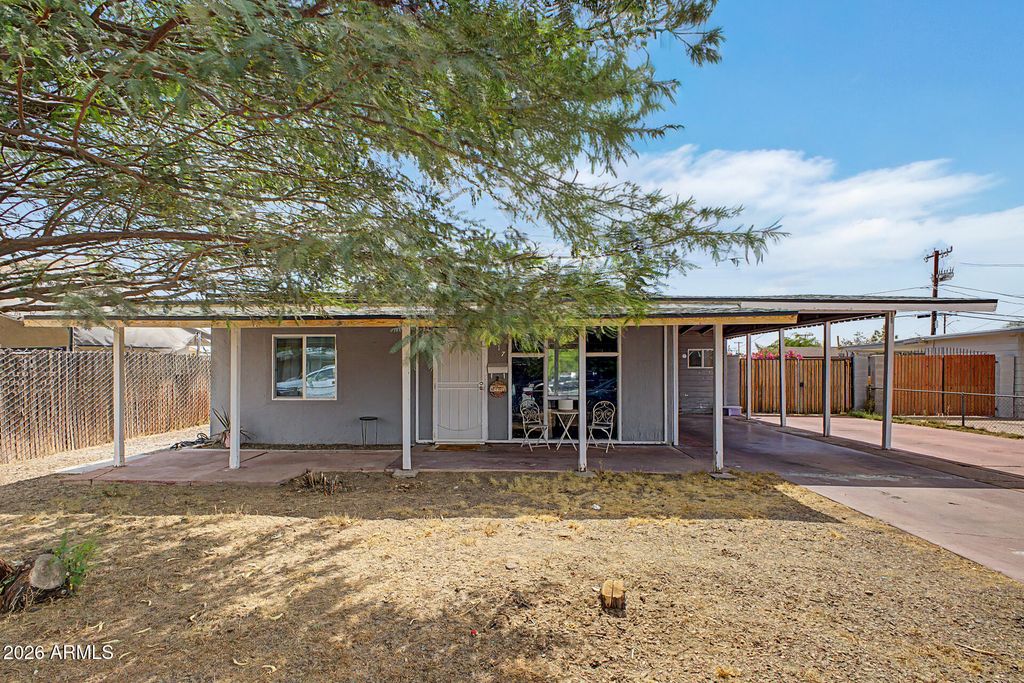 1817 N 38TH Drive, Phoenix, AZ 85009 — photo 2