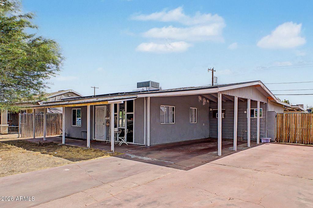 1817 N 38TH Drive, Phoenix, AZ 85009 — photo 4