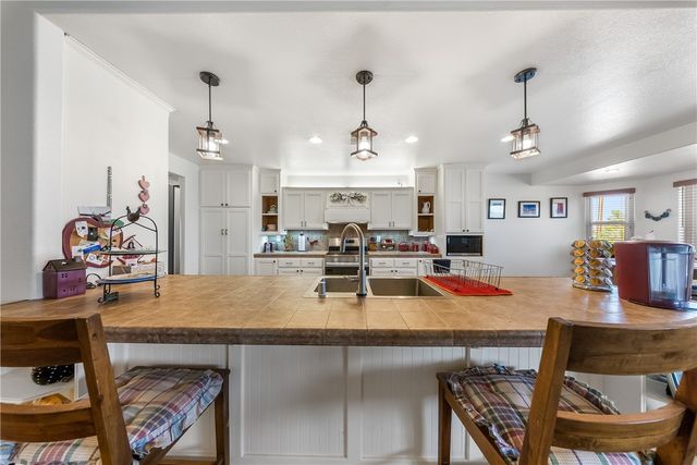 16209 Serrano Road, Apple Valley, CA 92307