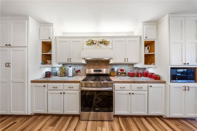 16209 Serrano Road, Apple Valley, CA 92307