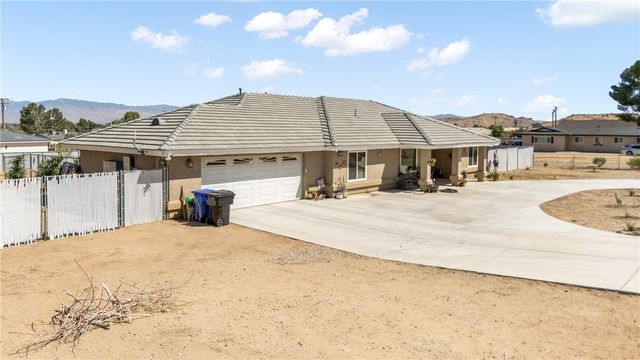 16209 Serrano Road, Apple Valley, CA 92307