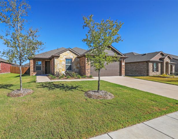 121 Woodland Street, Anna, TX 75409