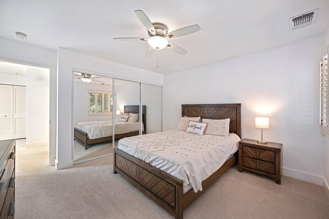 1935 Discovery Village Ln, Gold River, CA 95670