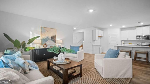 1045 Lakes Boulevard, Brunswick, GA 31525