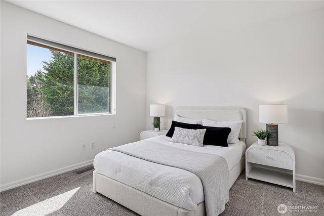 21213 SE 279th Place, Maple Valley, WA 98038