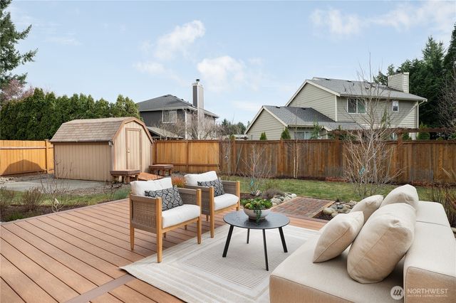 21213 SE 279th Place, Maple Valley, WA 98038