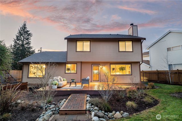 21213 SE 279th Place, Maple Valley, WA 98038