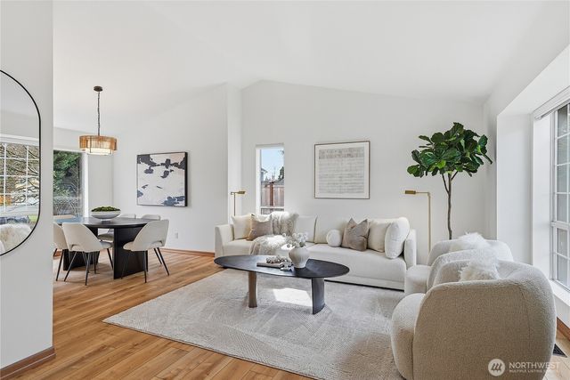 21213 SE 279th Place, Maple Valley, WA 98038