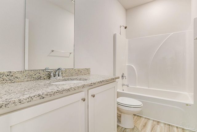 5607 Clarity St, Milton, FL 32570