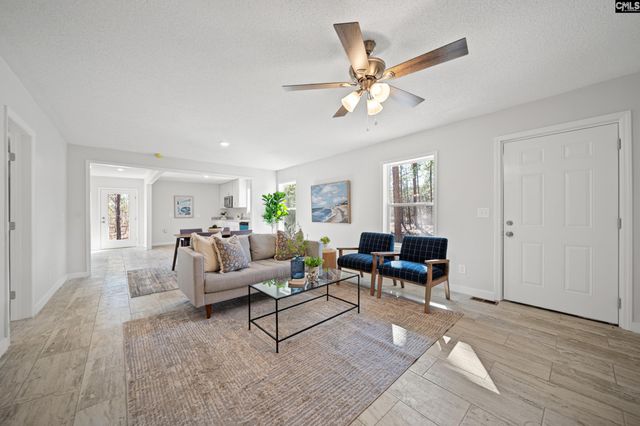 1933 Quail Circle, Lugoff, SC 29078