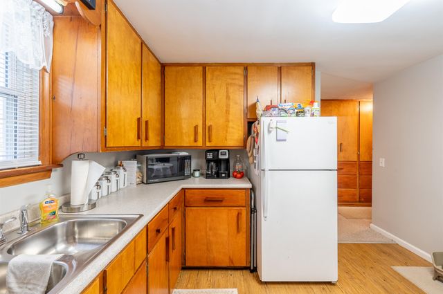 5000 Perrine Road, Midland, MI 48640