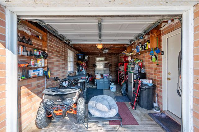 5000 Perrine Road, Midland, MI 48640