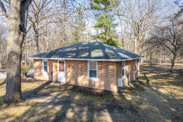 5000 Perrine Road, Midland, MI 48640