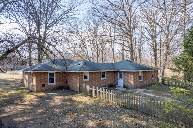 5000 Perrine Road, Midland, MI 48640