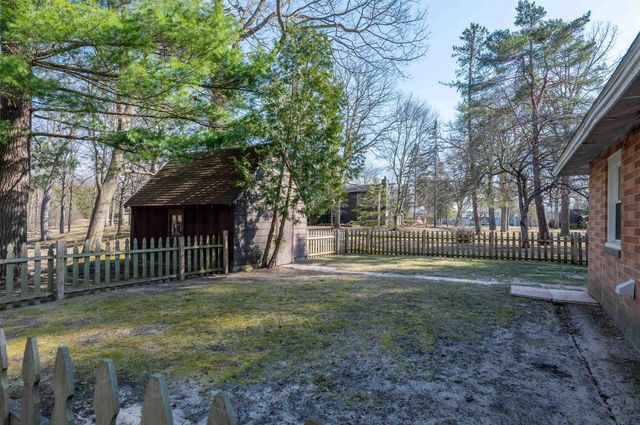 5000 Perrine Road, Midland, MI 48640