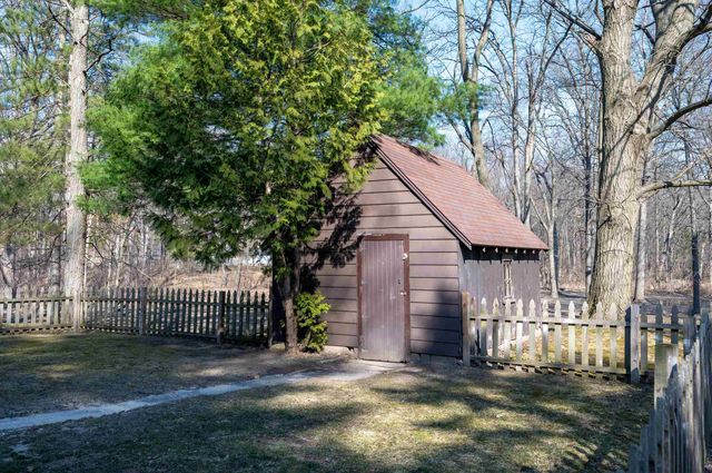 5000 Perrine Road, Midland, MI 48640
