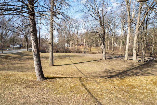 5000 Perrine Road, Midland, MI 48640