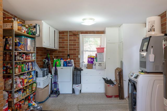 5000 Perrine Road, Midland, MI 48640
