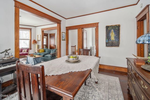 9 Mereline Avenue, Albany, NY 12209