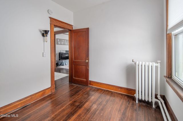 9 Mereline Avenue, Albany, NY 12209