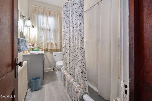 9 Mereline Avenue, Albany, NY 12209