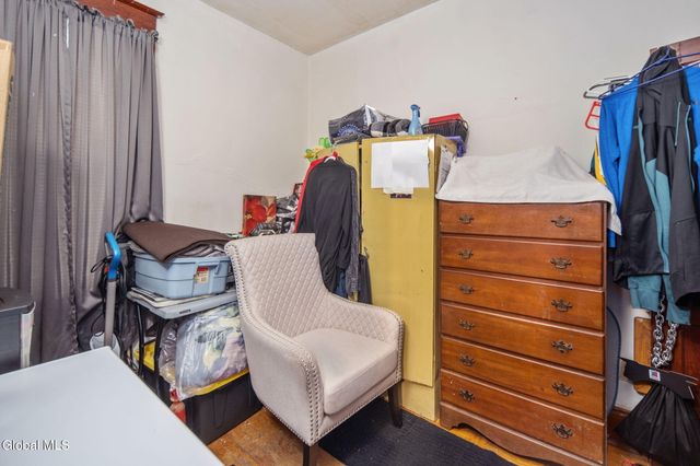 9 Mereline Avenue, Albany, NY 12209