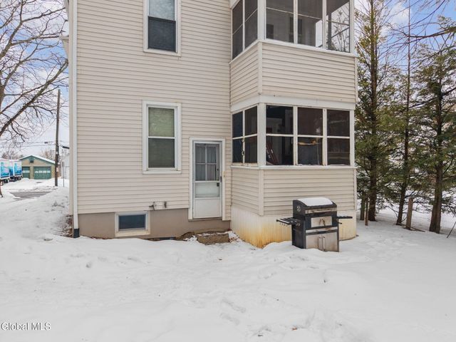 9 Mereline Avenue, Albany, NY 12209