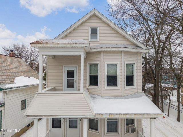 9 Mereline Avenue, Albany, NY 12209