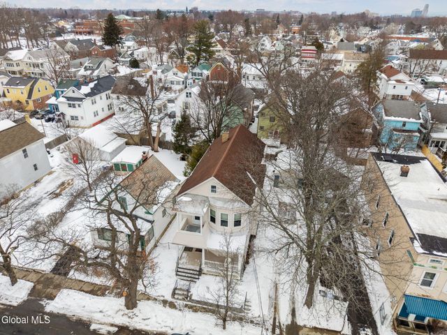 9 Mereline Avenue, Albany, NY 12209