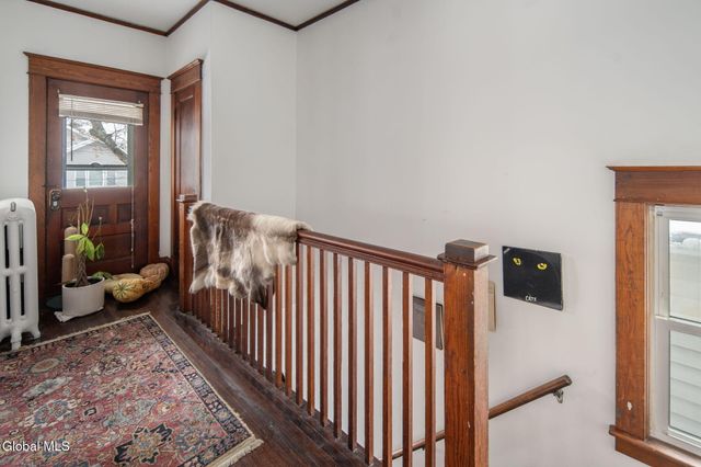 9 Mereline Avenue, Albany, NY 12209